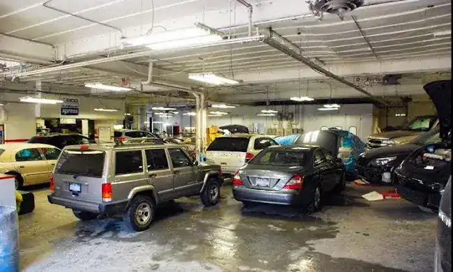 Sea Breeze Auto Body Repairs Inc