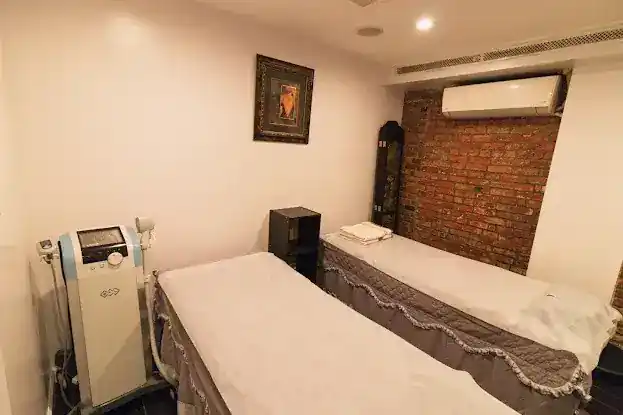 Season Spa | Facials, Radiofrequency Facial, Massage
