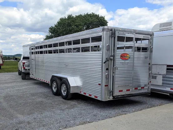 Select Trailer Company