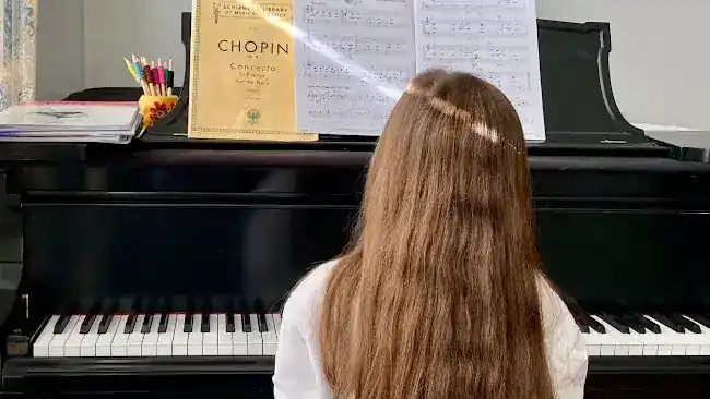 Semra’s Piano School