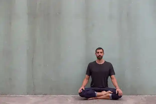 Shift-to-Flow Mindfulness Training