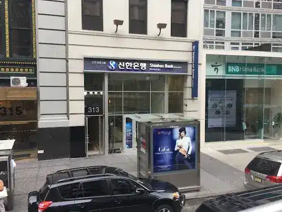 Shinhan Bank America (Headquarter Corporate Office)