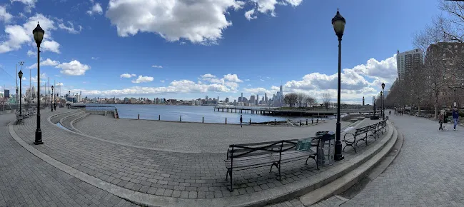 Sinatra Park Amphitheater
