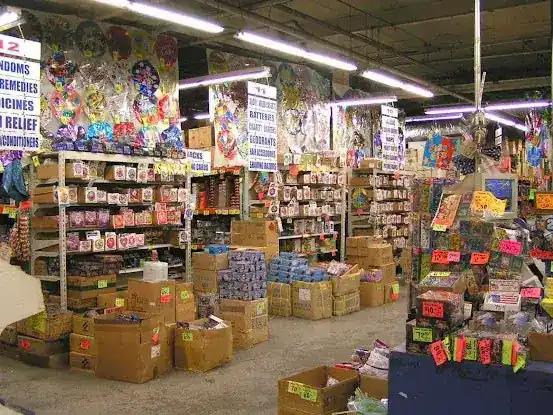 SL Discount Distributor Corp.