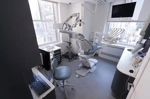 SLim Dental Rockefeller Plaza