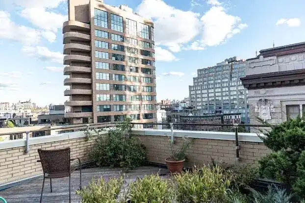 SoHo Terrace - Office Space