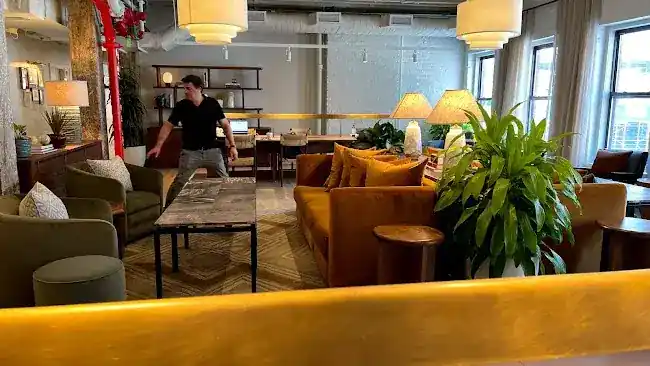 Soho Works: 875 Washington