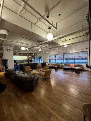 SPiRALNY NYC 100% Commission Brokerage
