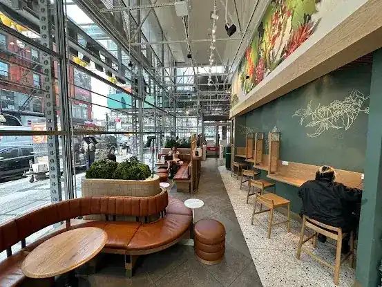 Starbucks Pickup with Amazon Go