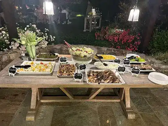 stingaz empire catering