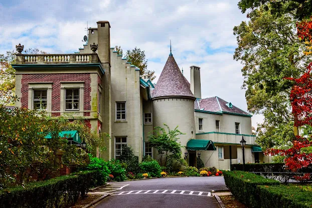 Strathmore-Vanderbilt Country Club
