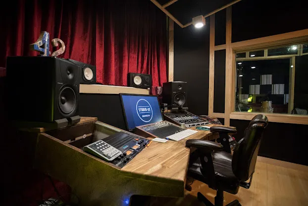 Studio 42