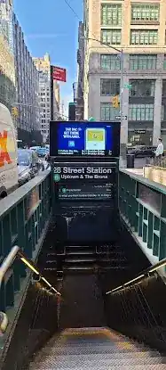 Subway 6 Uptown