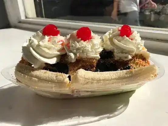 Sundaes and Cones