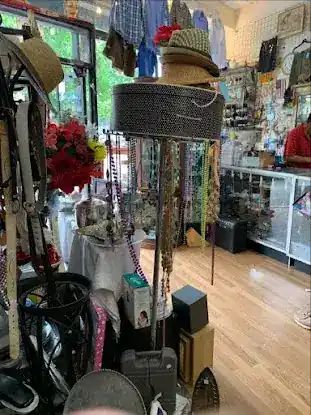 Sunnyside Thrift Shop