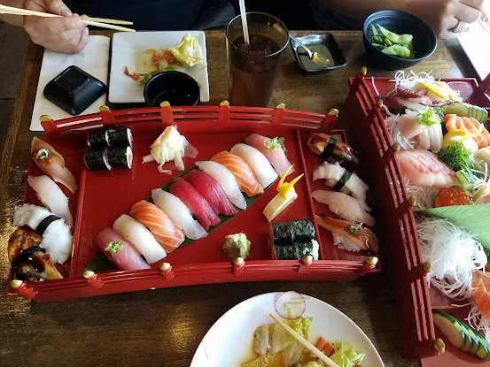Sushi Cruise