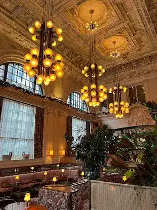 Swan Room