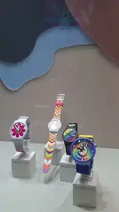 Swatch 711 Fifth Avenue