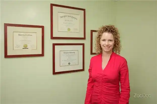 Sylvia Hesse MD: Non-Surgical Orthopedics