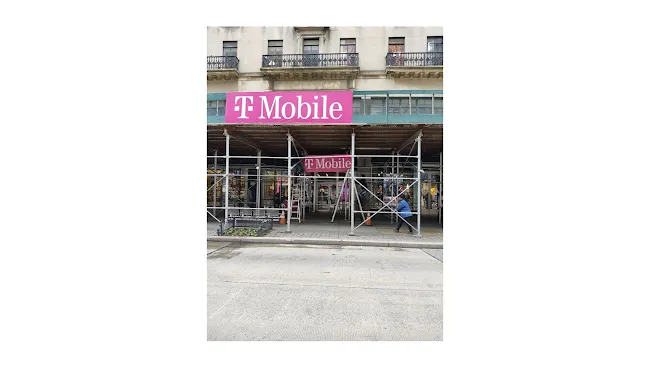 T-Mobile Experience Store