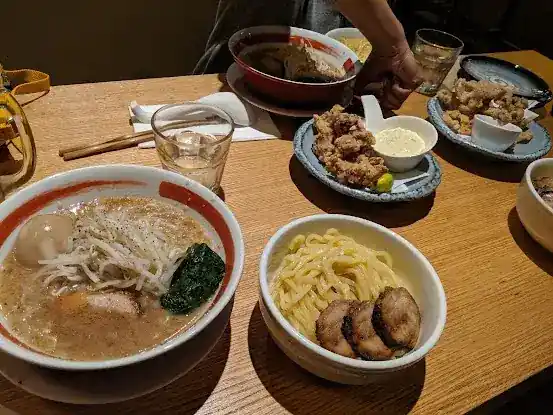 TabeTomo