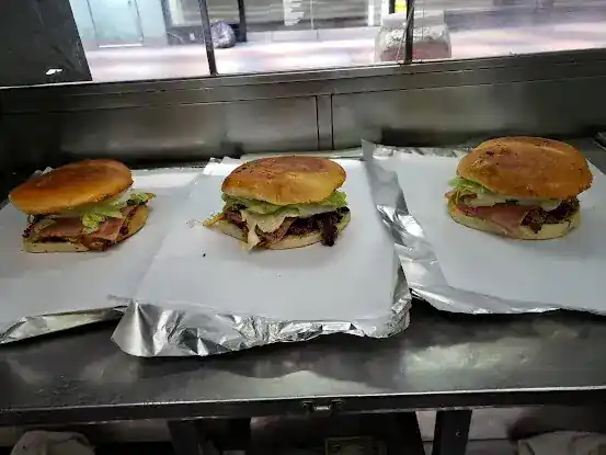 Tacos y Quesadillas México (Food Truck)