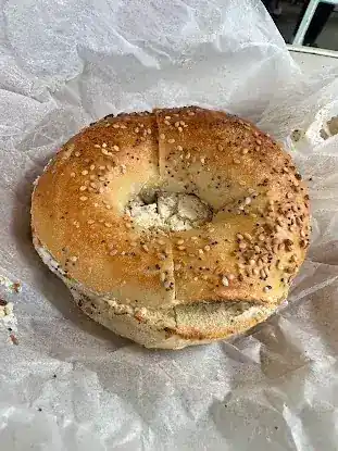 Tal Bagels