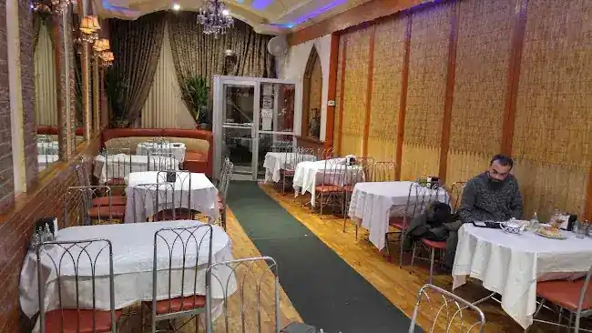 Tandoori Food & Bakery