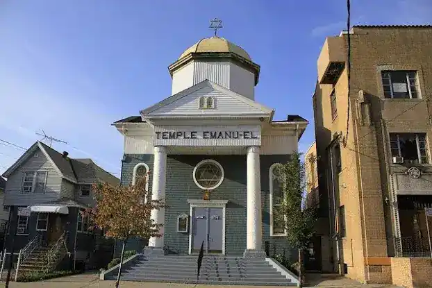 Temple Emanu-El