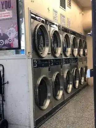 Ten Street Laundromat
