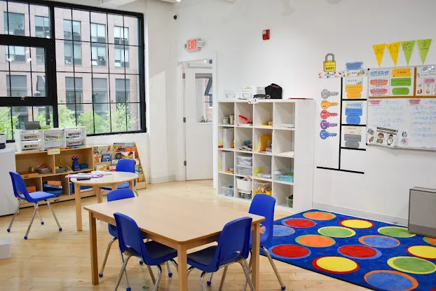Tessa International School