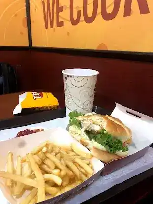 Tex's Chicken & Burgers
