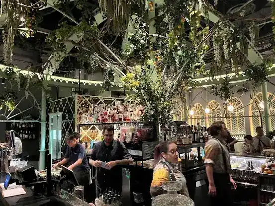 THE CRAZY GOLF CLUB