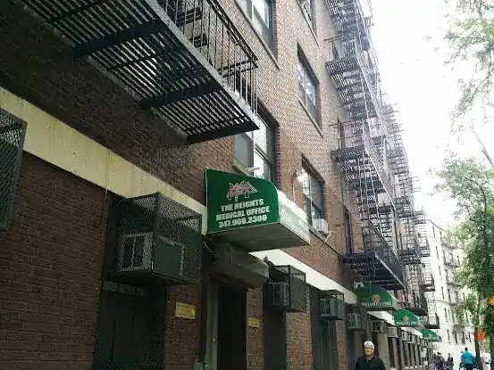 THE HEIGHTS MEDICAL PLLC