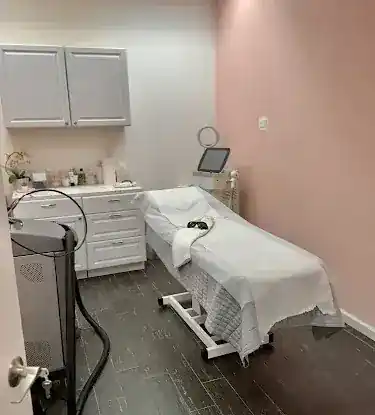 The Laser Beauty Bar