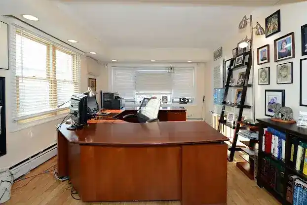 The Law Offices of Thomas J. Lavin