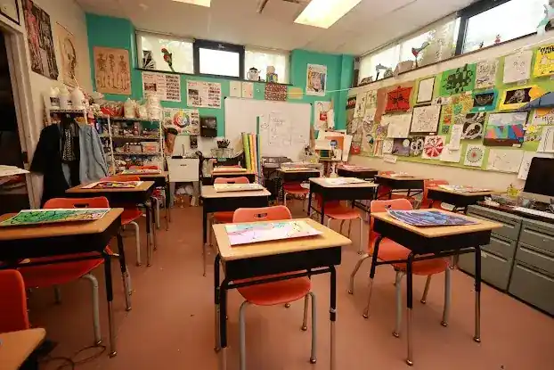The Summit School - Upper School & Admissions Office (Jamaica Estates)