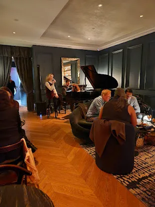 The Wallace Lounge