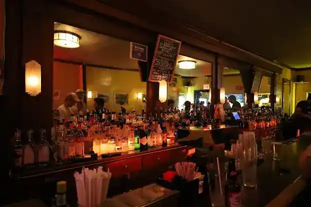 Tile Bar