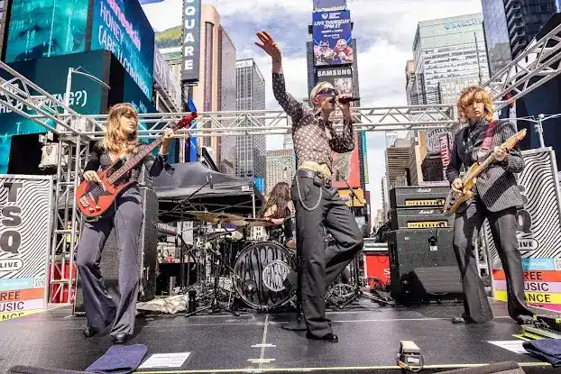 Times Square Live (TSQ Live)