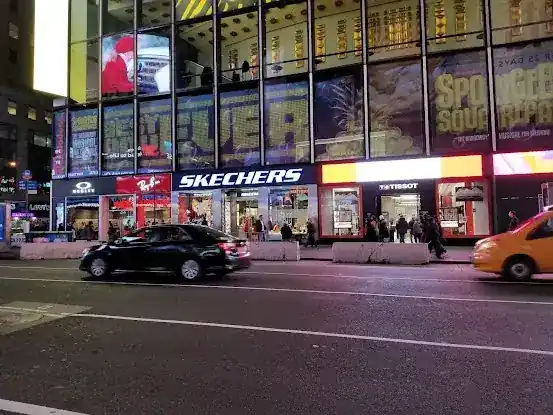 TISSOT TIMES SQUARE