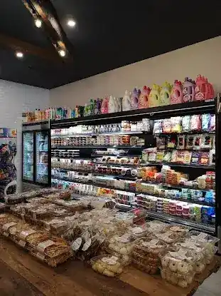 Tomer's Gourmet Market
