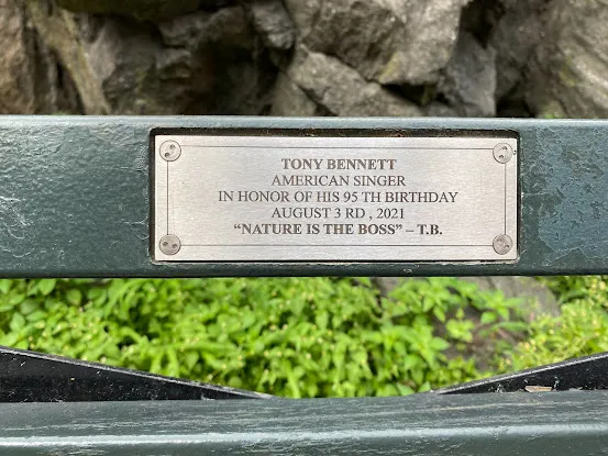 Tony Bennetts bench