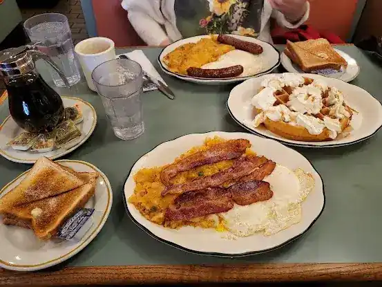 Townhouse Diner