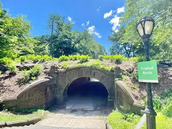 Trefoil Arch