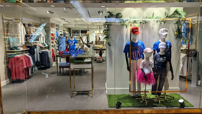 Trump Store