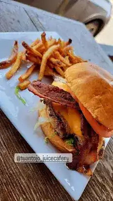 Tu Antojo Juice Cafe Bar & Grill