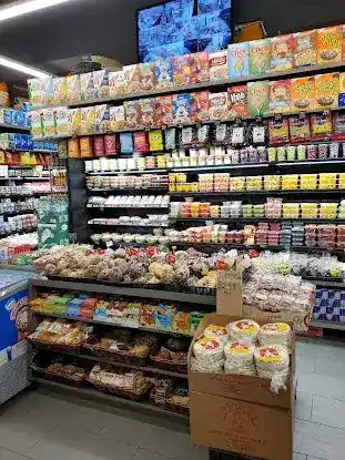 U ONE MARKET