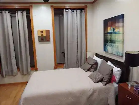 Upper Yorkville Suites