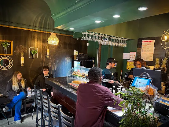 Upperz Cafe and Bar